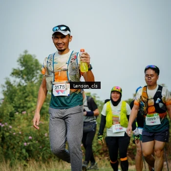Runner Photo 9011630