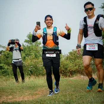 Runner Photo 9011640