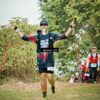 Runner Photo 9011703