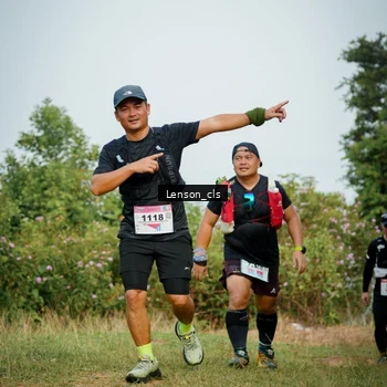 Runner Photo 9011844