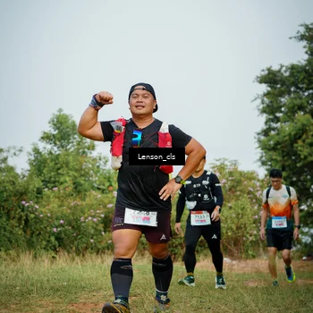 Runner Photo 9011848