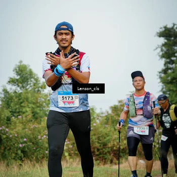 Runner Photo 9011874