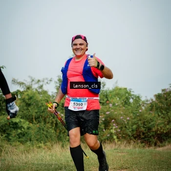 Runner Photo 9011990