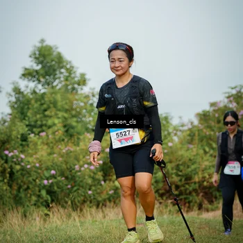 Runner Photo 9012002
