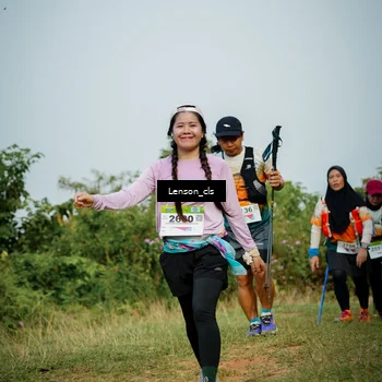 Runner Photo 9012012