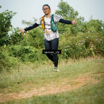Runner Photo 9012053