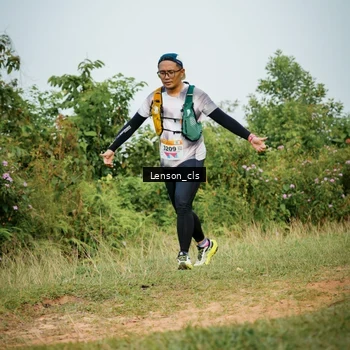 Runner Photo 9012055