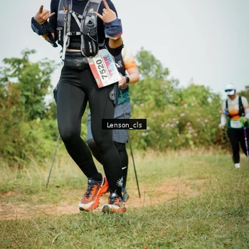 Runner Photo 9012074