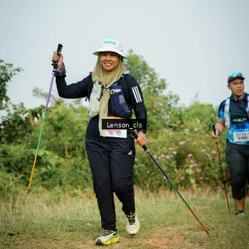 Runner Photo 9012075