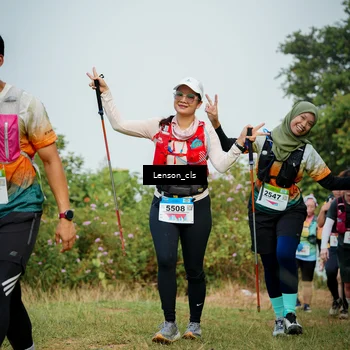 Runner Photo 9012101