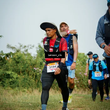 Runner Photo 9012109
