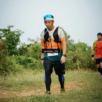 Runner Photo 9012131