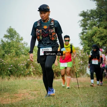 Runner Photo 9012137