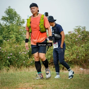 Runner Photo 9012139