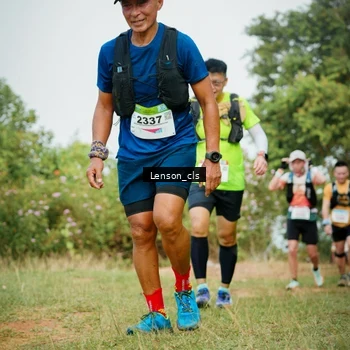 Runner Photo 9012198