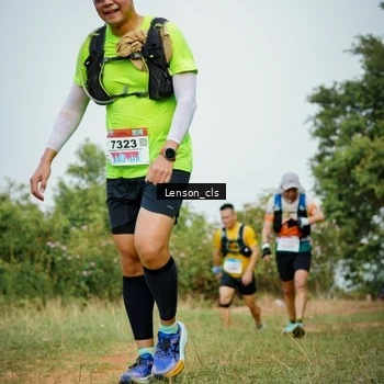 Runner Photo 9012200