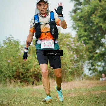 Runner Photo 9012201