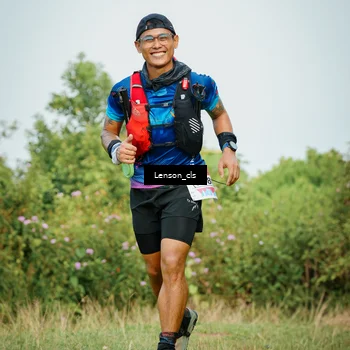 Runner Photo 9012205
