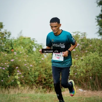 Runner Photo 9012208