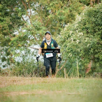 Runner Photo 9012219