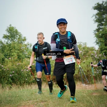 Runner Photo 9012248