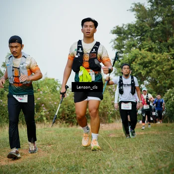 Runner Photo 9012300
