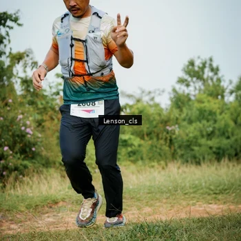 Runner Photo 9012302
