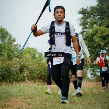 Runner Photo 9012303