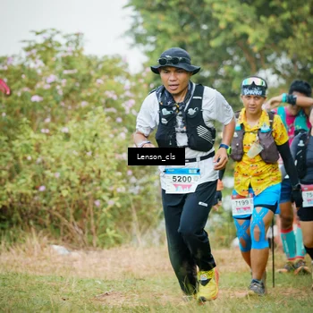 Runner Photo 9012393