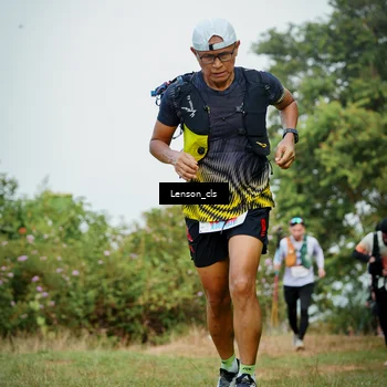 Runner Photo 9012407