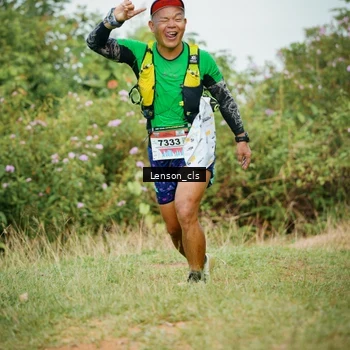 Runner Photo 9012411