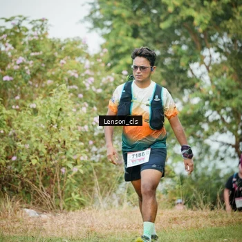 Runner Photo 9012426
