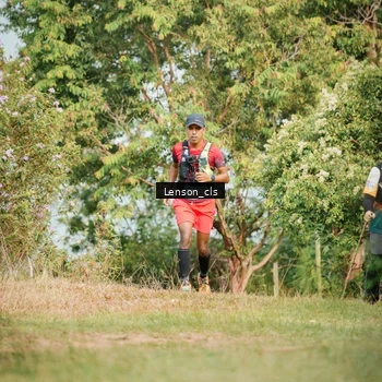 Runner Photo 9012708