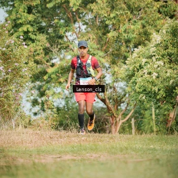 Runner Photo 9012710