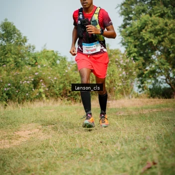 Runner Photo 9012717