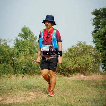 Runner Photo 9012723