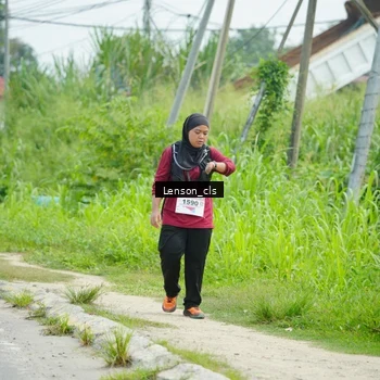 Runner Photo 9012898