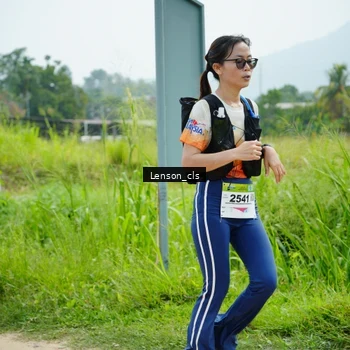 Runner Photo 9012904