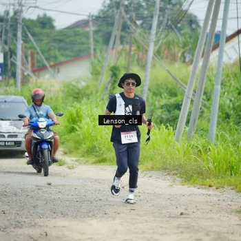 Runner Photo 9012909