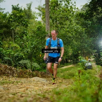 Runner Photo 9012975