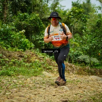 Runner Photo 9012983