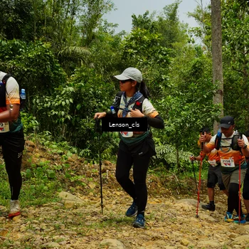 Runner Photo 9013004