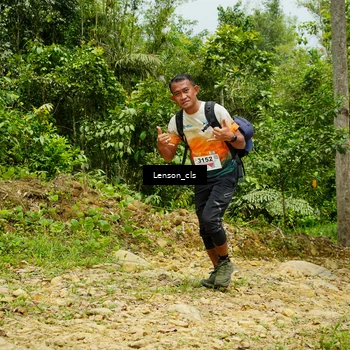 Runner Photo 9013008