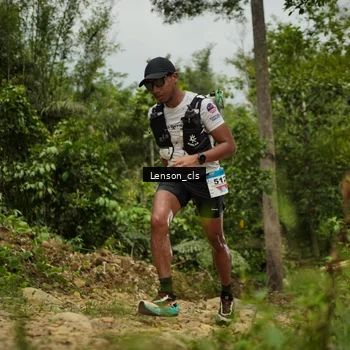 Runner Photo 9013014