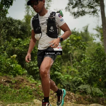 Runner Photo 9013025