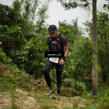 Runner Photo 9013037