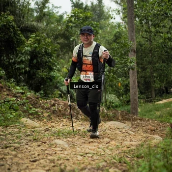Runner Photo 9013040