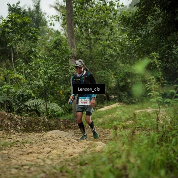 Runner Photo 9013042