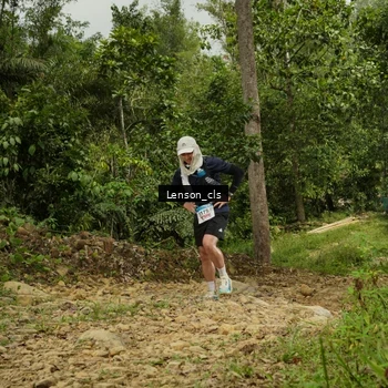 Runner Photo 9013091