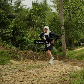 Runner Photo 9013092